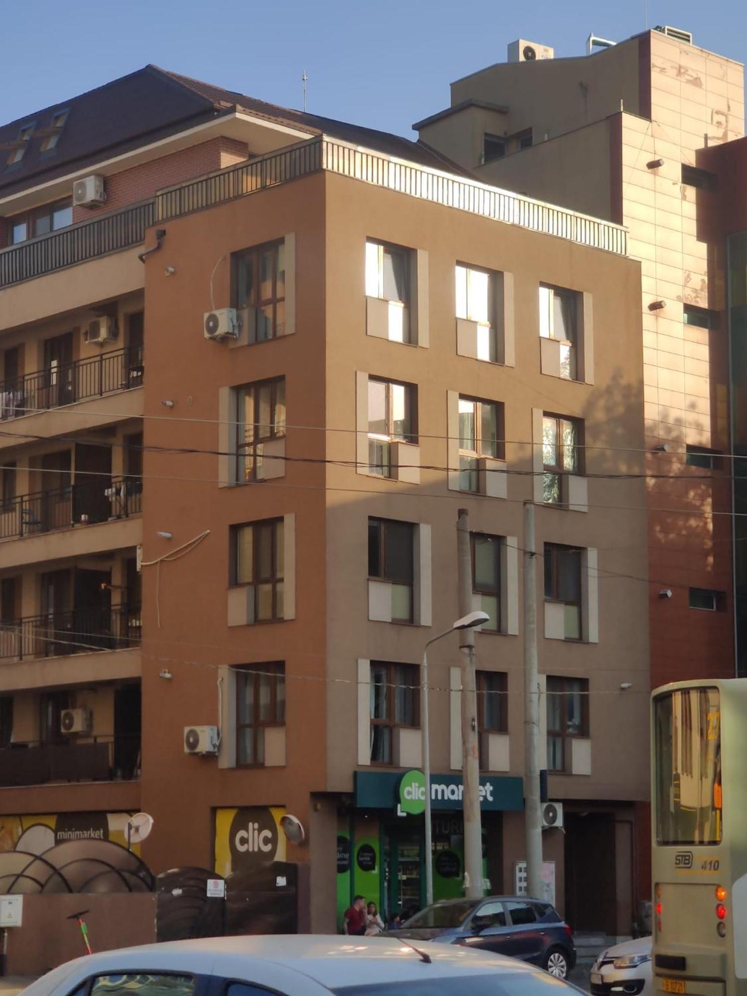 Studio Deluxe Uniri 布加勒斯特 外观 照片